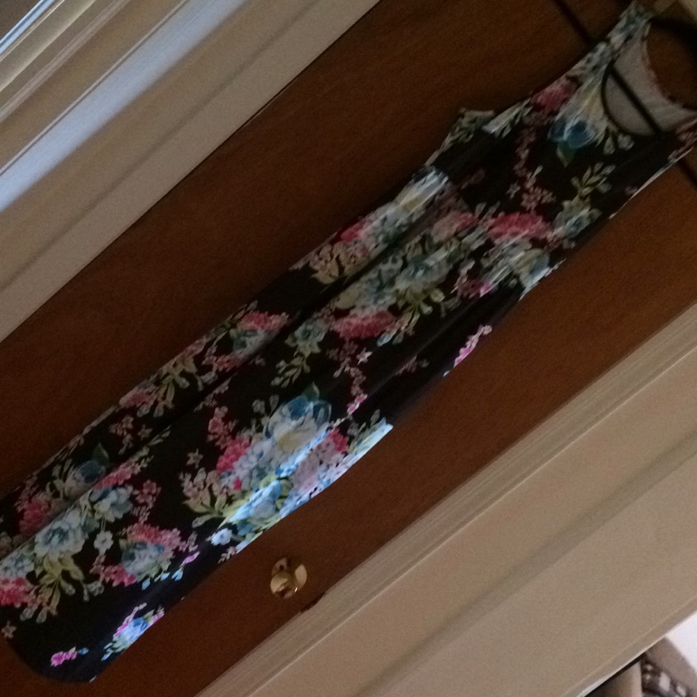 Maxi dress new without tags